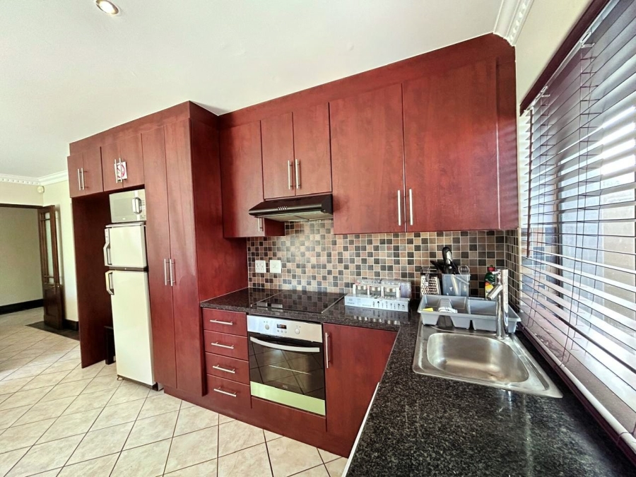 3 Bedroom Property for Sale in Jeffreys Bay Central Eastern Cape